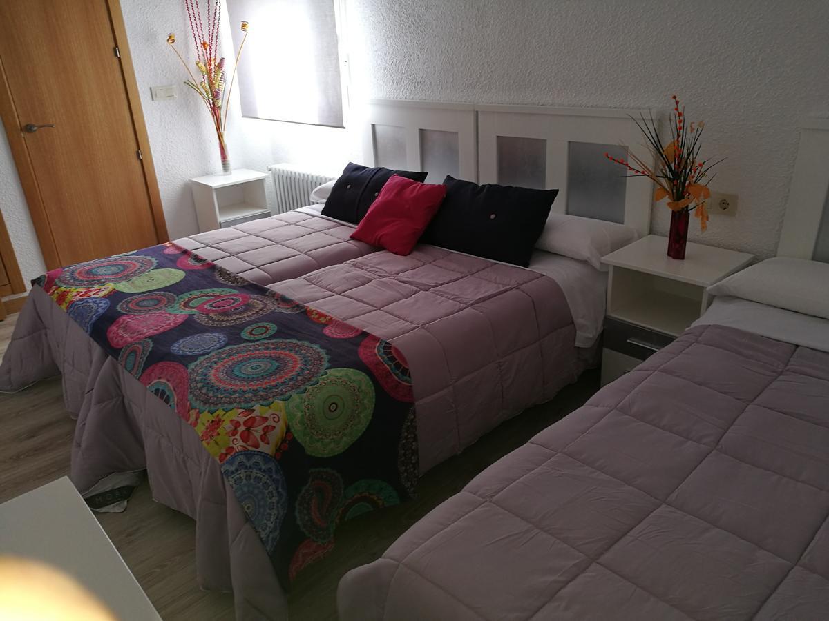 Hostal Los Gabrieles Albacete Esterno foto