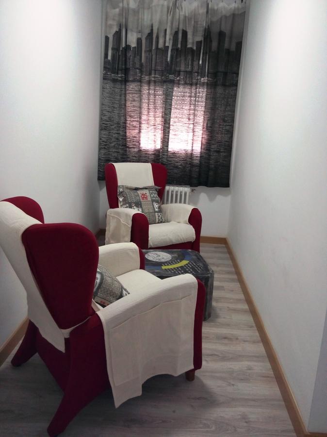 Hostal Los Gabrieles Albacete Esterno foto