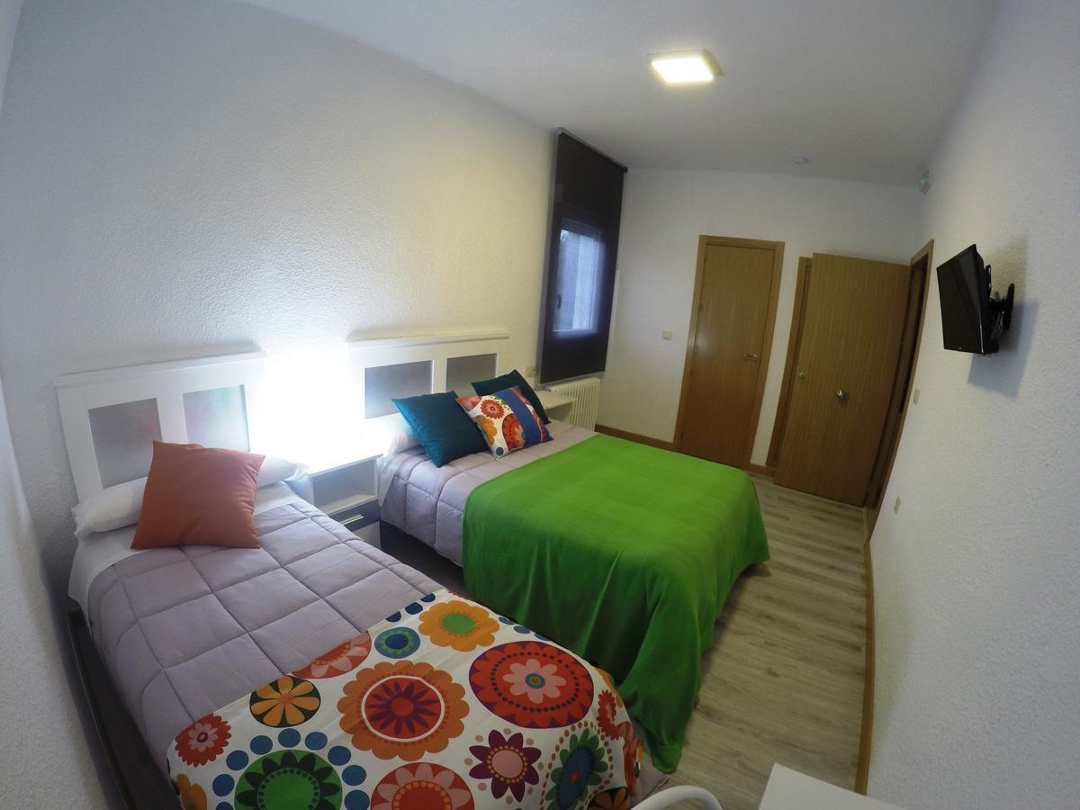 Hostal Los Gabrieles Albacete Esterno foto